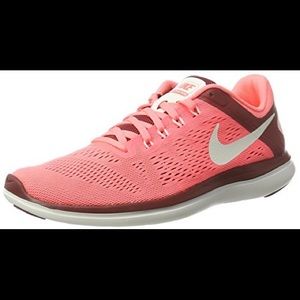 Women’s Nike Flex Run 2016 Neon Coral